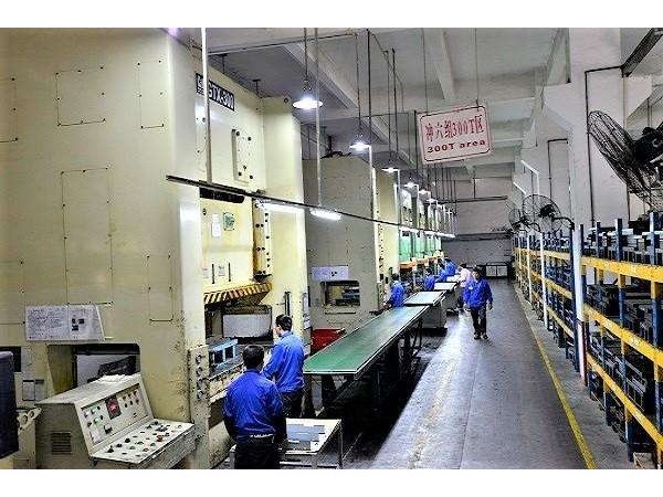 中山五金衝壓件加工廠的生產計劃及車間調度制定